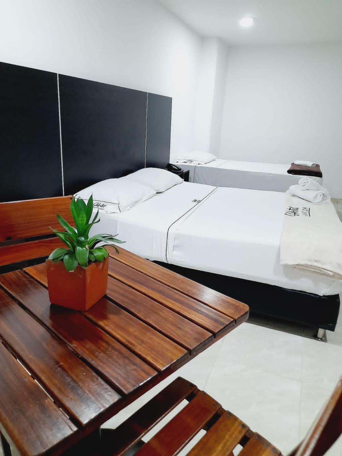 Hotel Saint John Medellin Ngoại thất bức ảnh